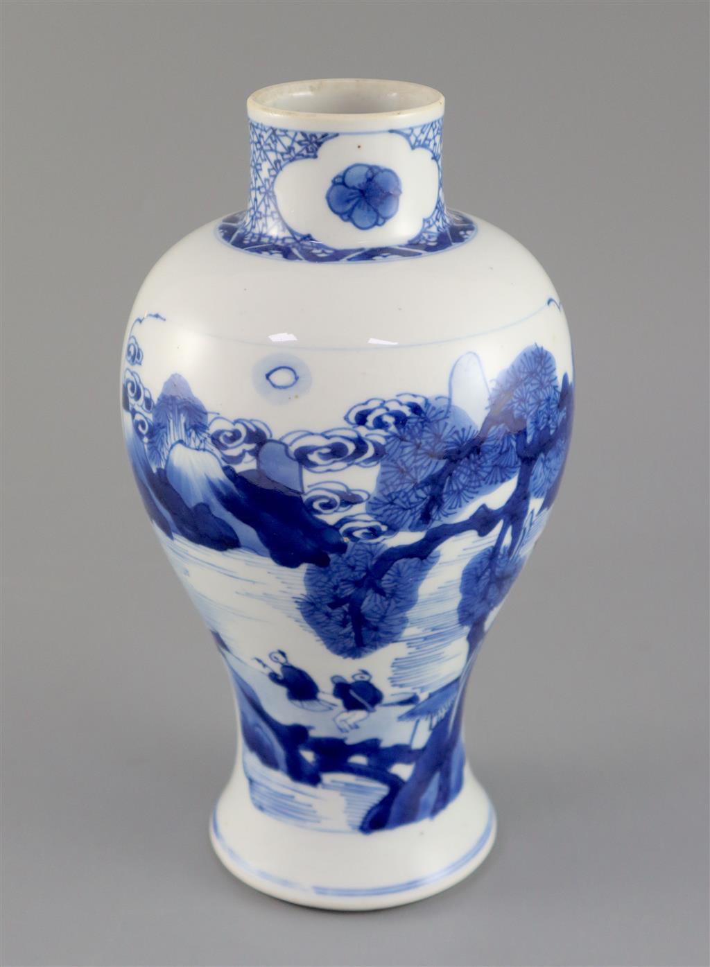 A Chinese blue and white baluster vase, Kangxi period, 23cm high